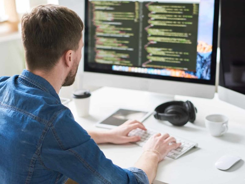 web-developer-busy-working.jpg